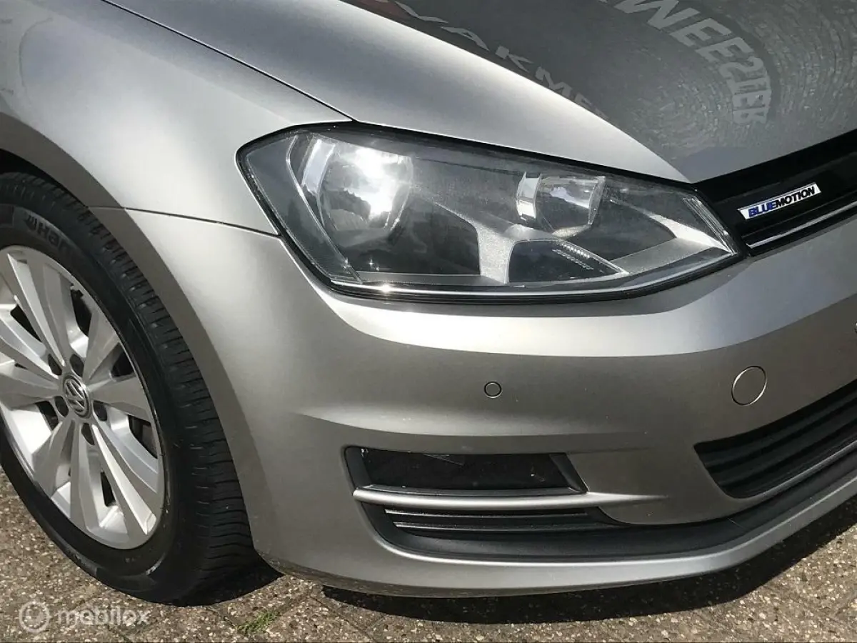 1.0 TSI Connected Series + Carplay