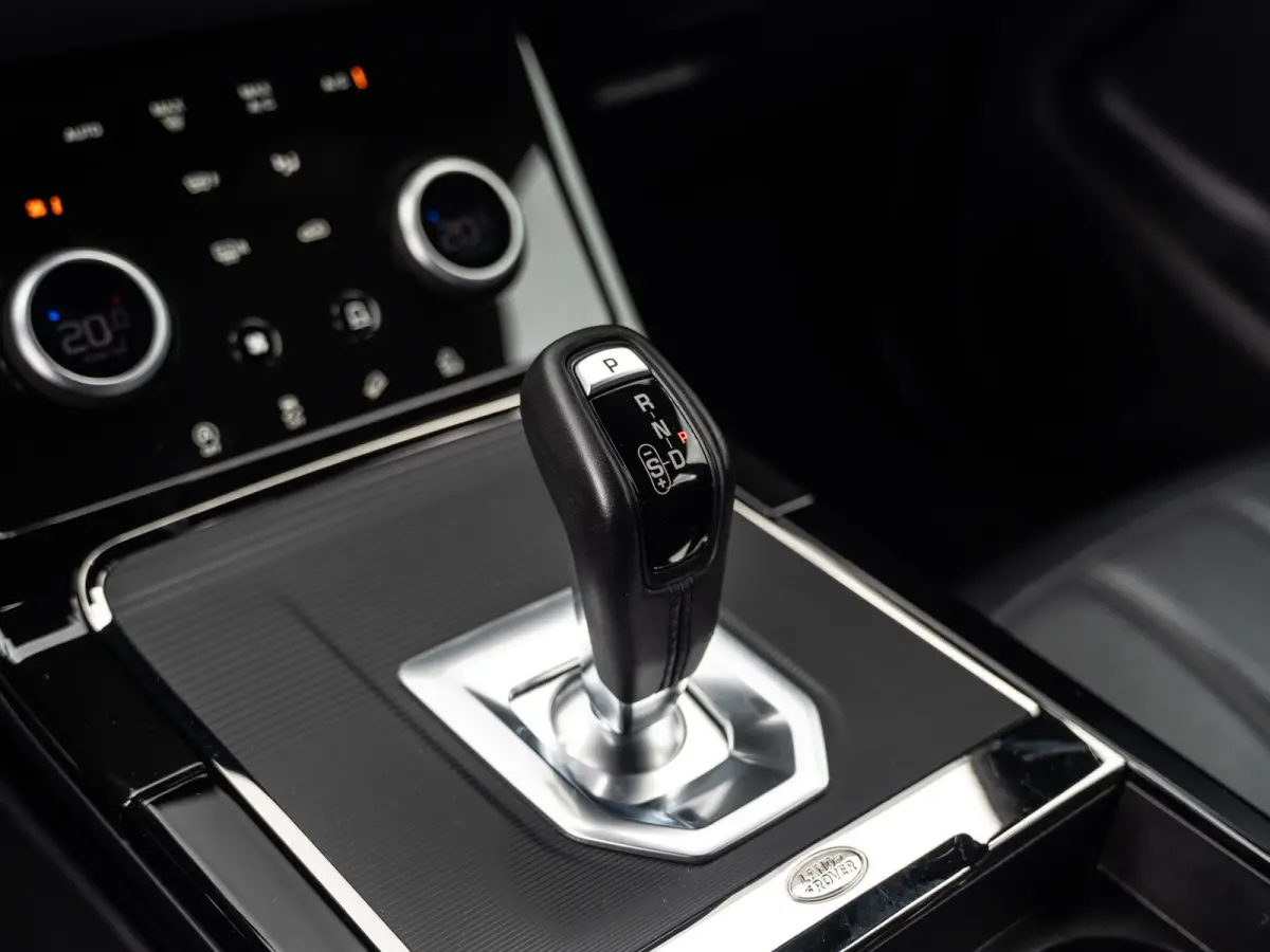 2.0 P250 AWD R-Dynamic S | Virtual | Cold Climate | 360 Cam | BTW |