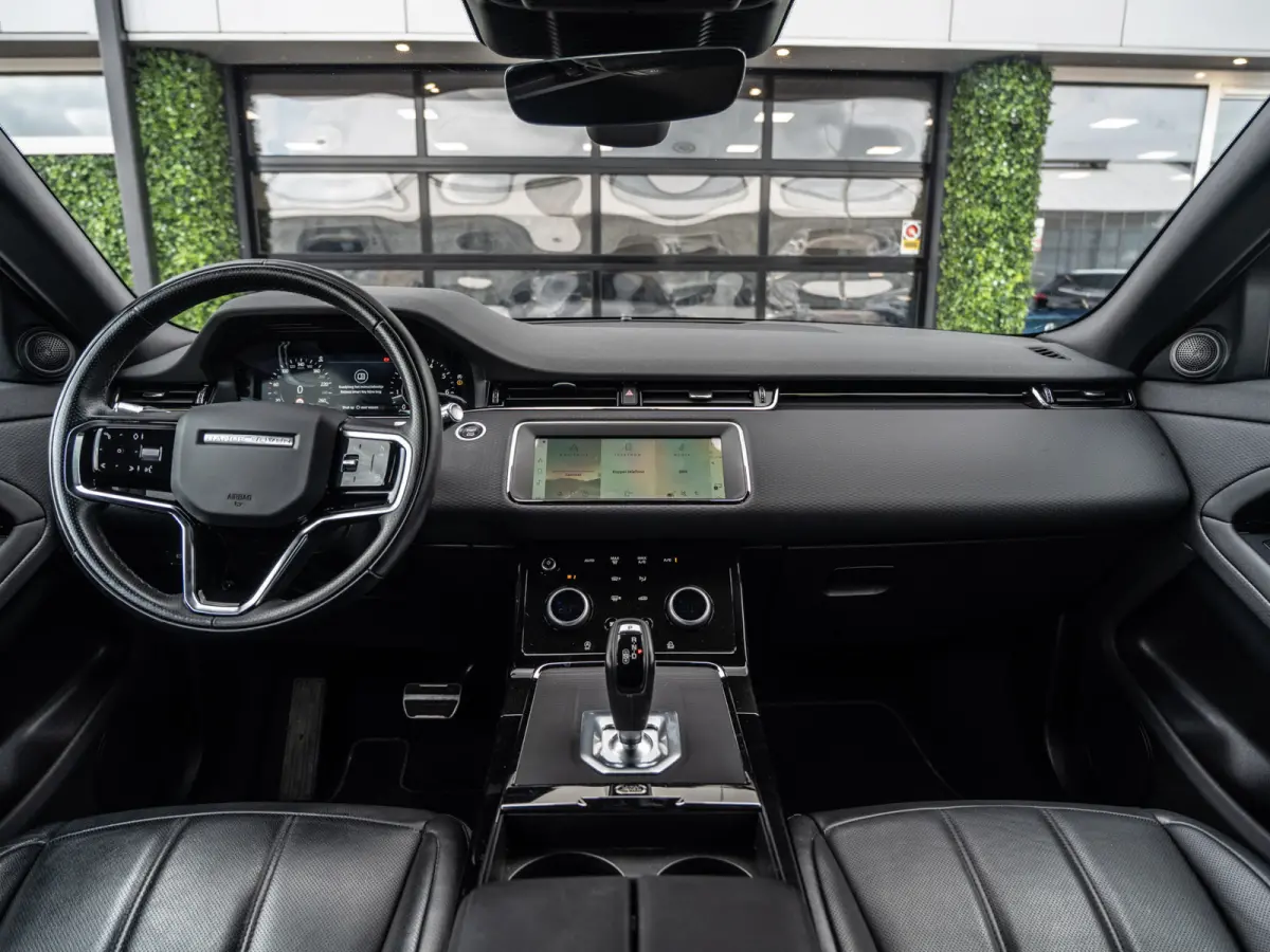 2.0 P250 AWD R-Dynamic S | Virtual | Cold Climate | 360 Cam | BTW |