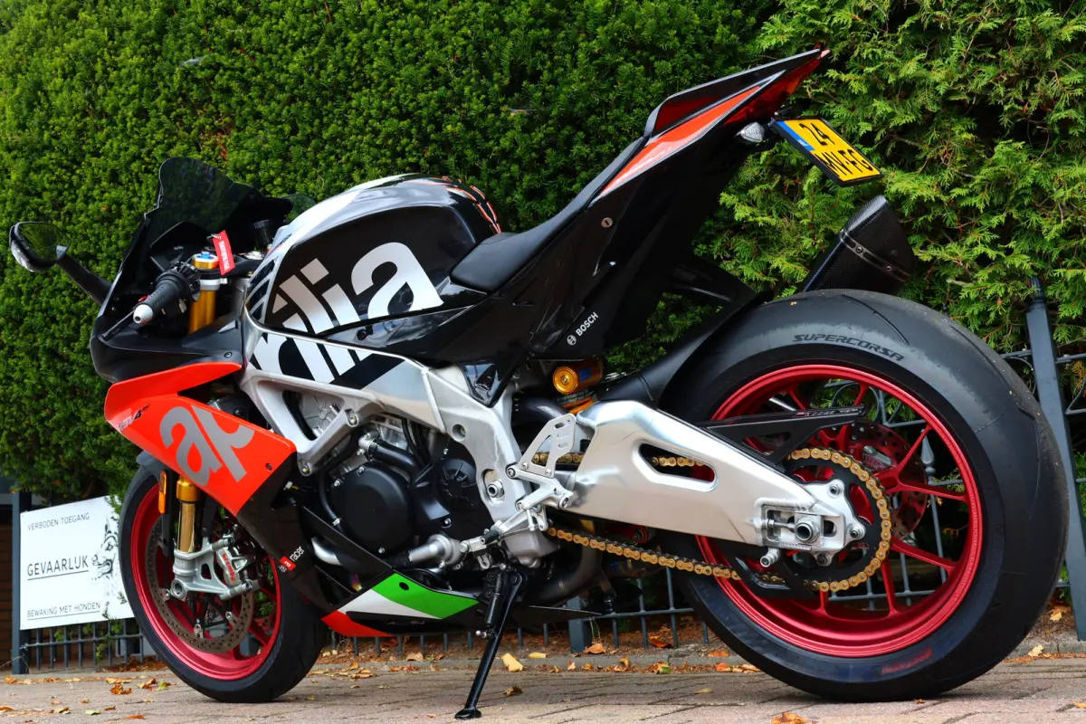 SUPERPOLE V4 201PK
