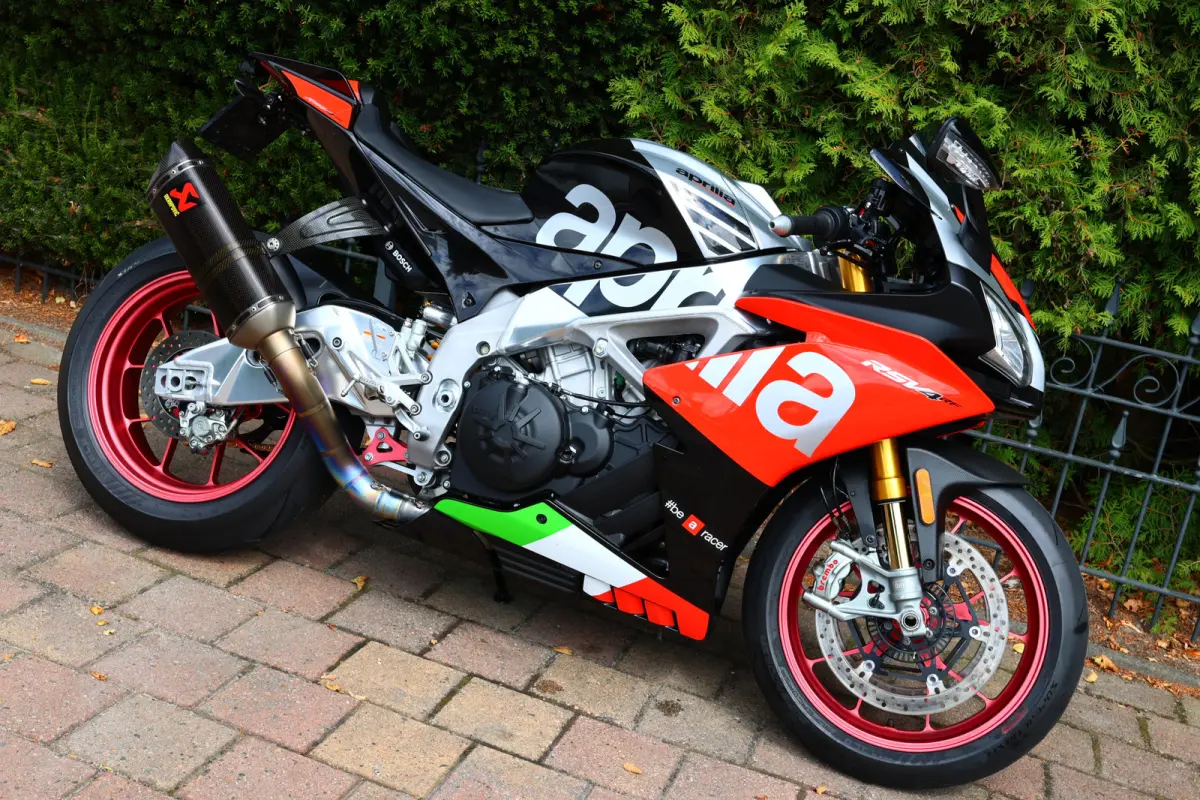 SUPERPOLE V4 201PK