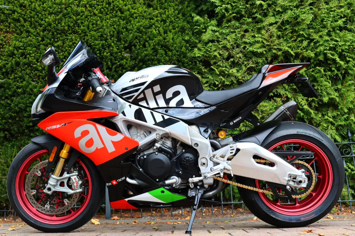 SUPERPOLE V4 201PK