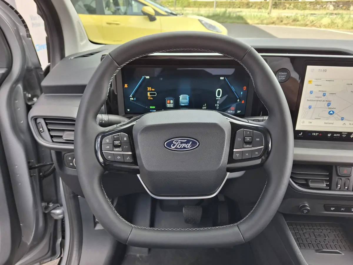 EV Limited | €4100 Ford voordeel | 0.99% rente | Driverpack met Navigatie | Trekhaak | Laadvloerbescherming | Led Laadruimteverlichting | Camera | Adaptive Cruise |