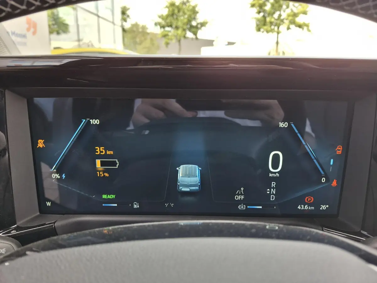 EV Limited | €4100 Ford voordeel | 0.99% rente | Driverpack met Navigatie | Trekhaak | Laadvloerbescherming | Led Laadruimteverlichting | Camera | Adaptive Cruise |