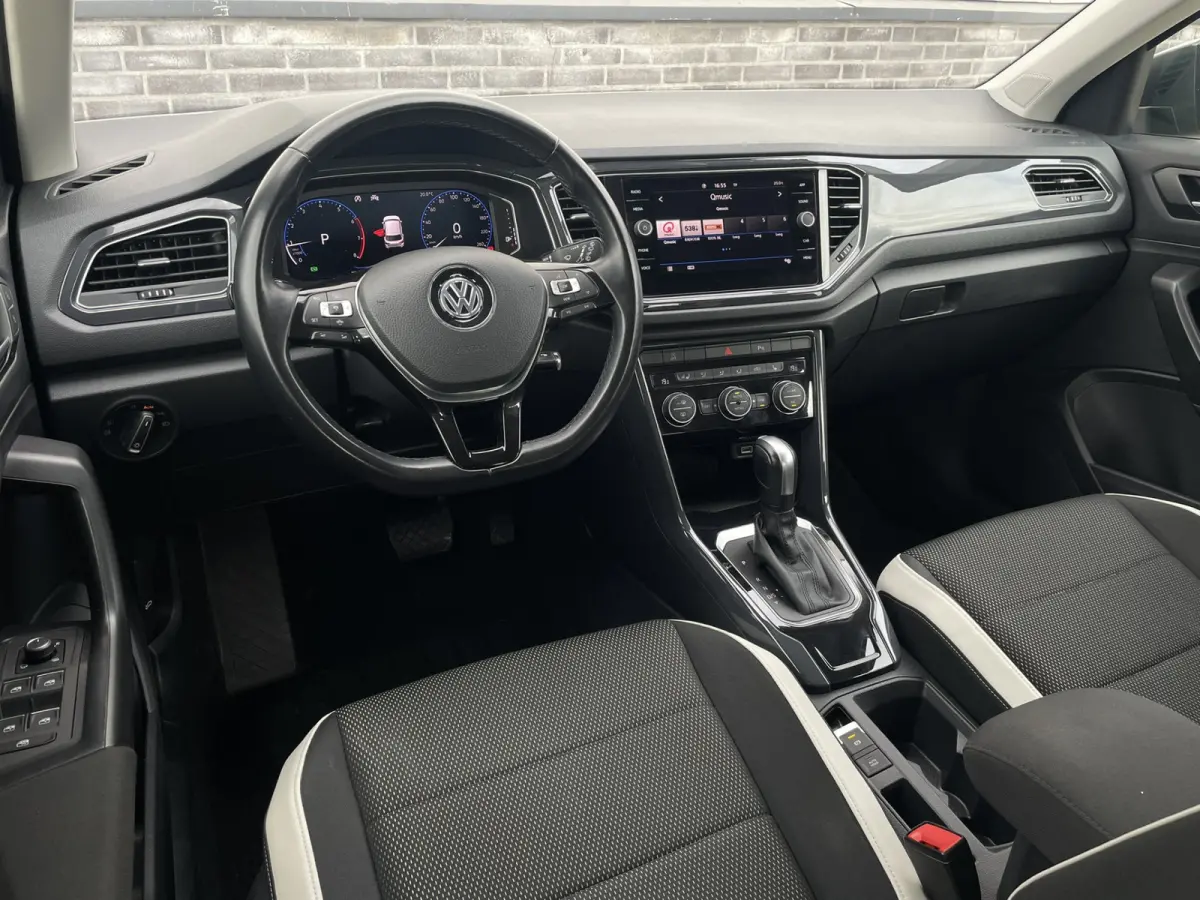 1.5 TSI Sport LED | Trekhaak | Carplay | Camera | Virtual Cockpit | PDC