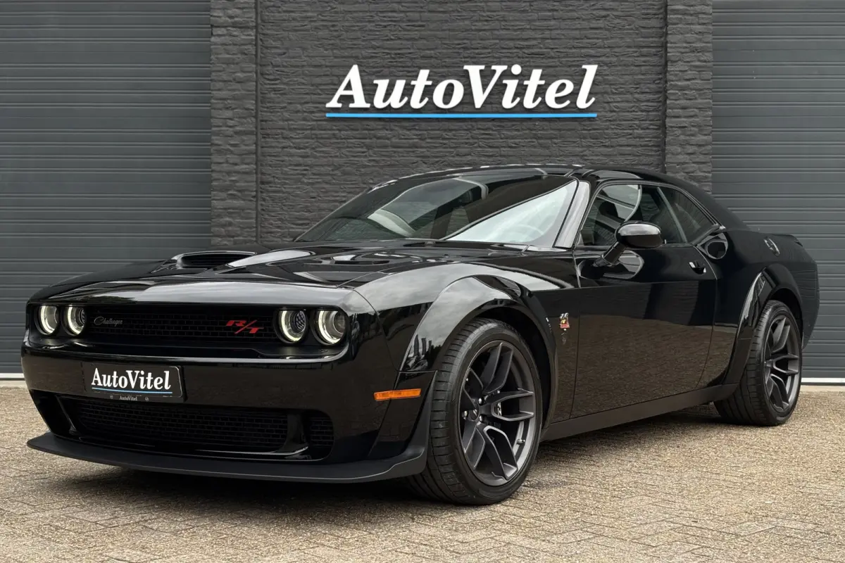 Dodge Challenger 2021 Benzine Automatisch leasen