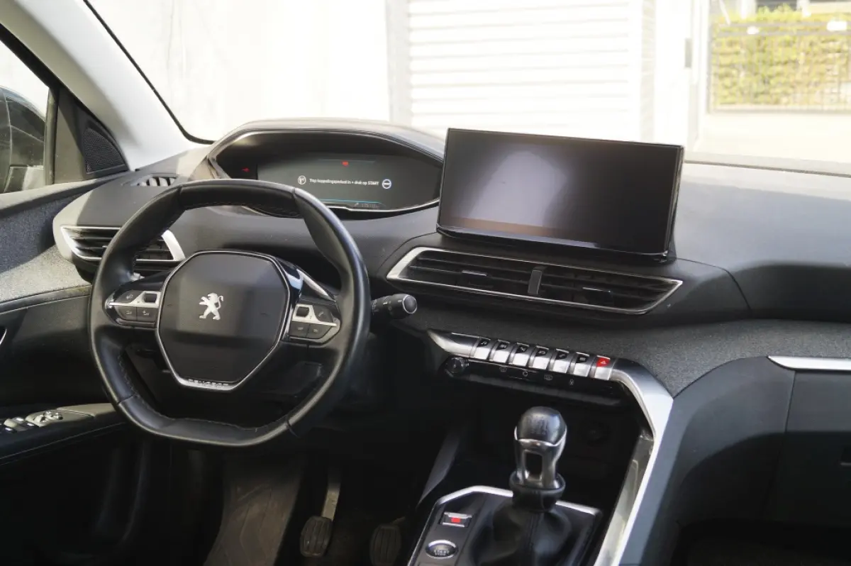 1.2 PureTech Blue Lease Allure -NAVI-ECC-
