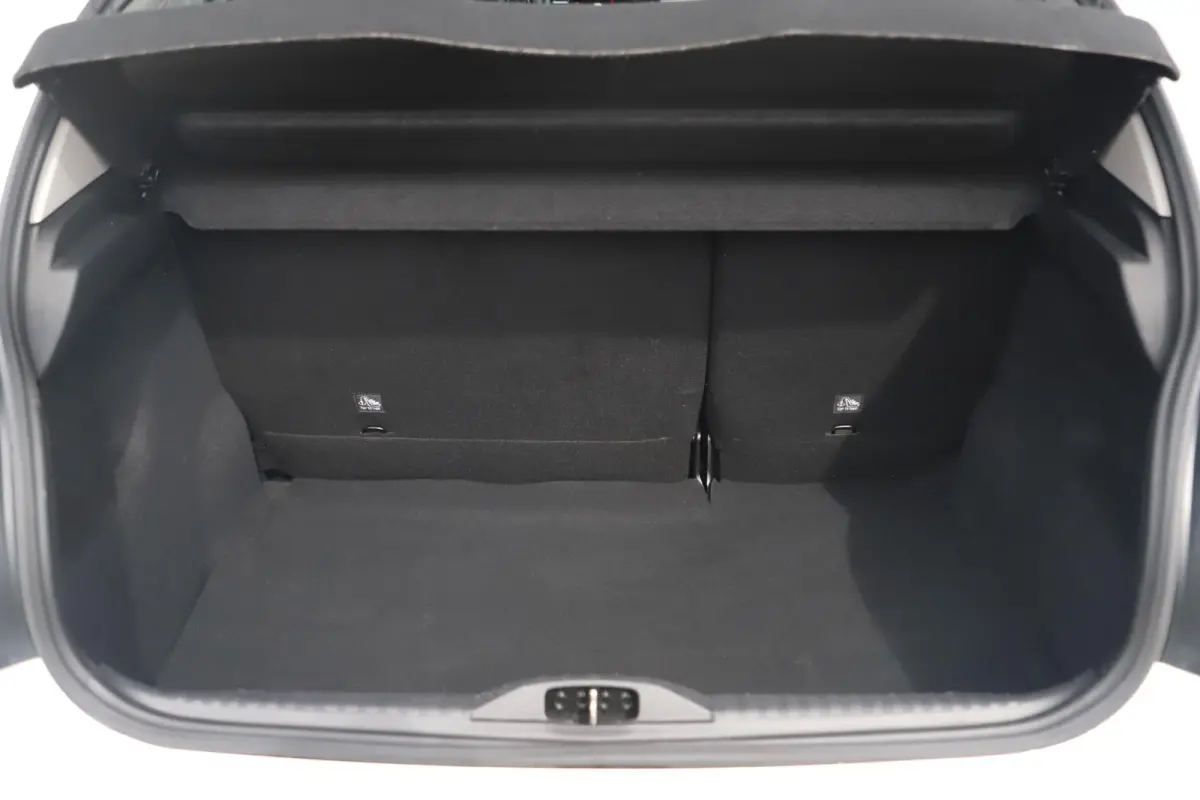 1.2 PureTech Feel Carplay Android Navigatie Climate Cruise Control Rijstrooksensor Getint Glas
