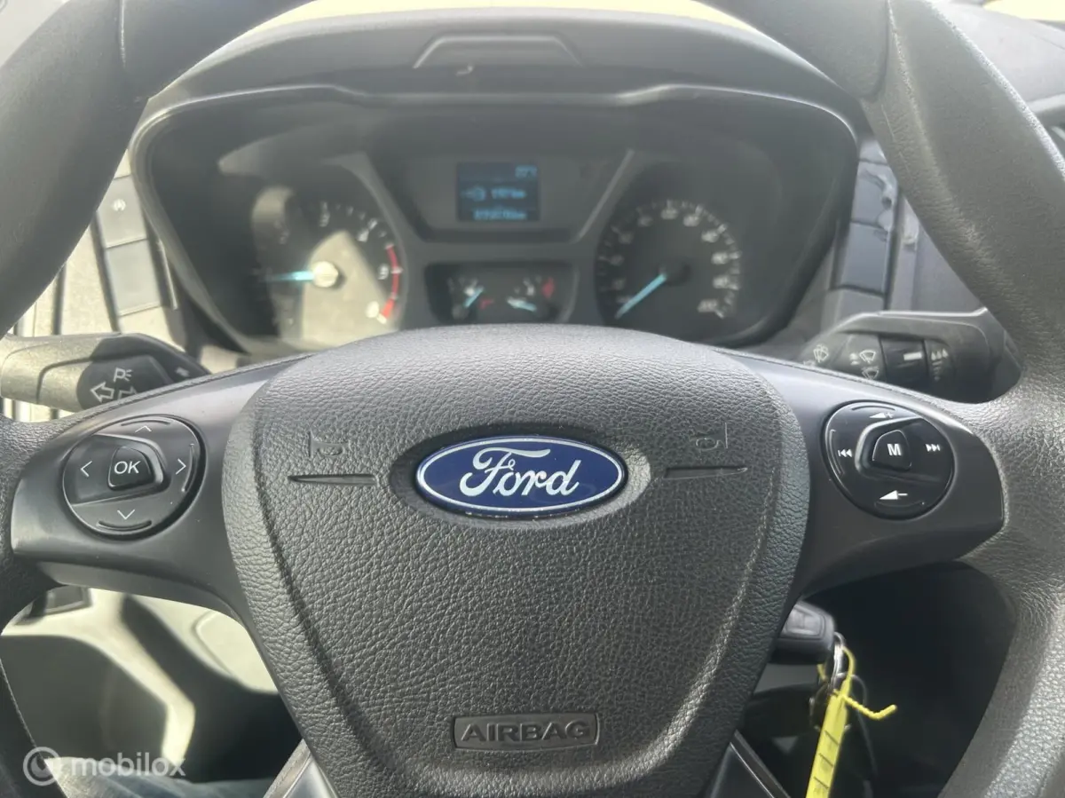 350 2.0 TDCI L3H2 DC Ambiente