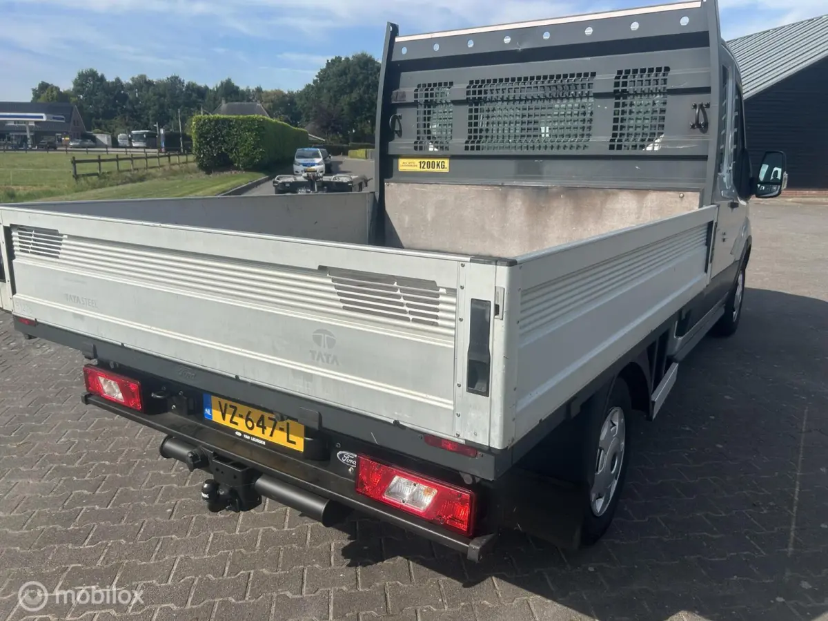 350 2.0 TDCI L3H2 DC Ambiente