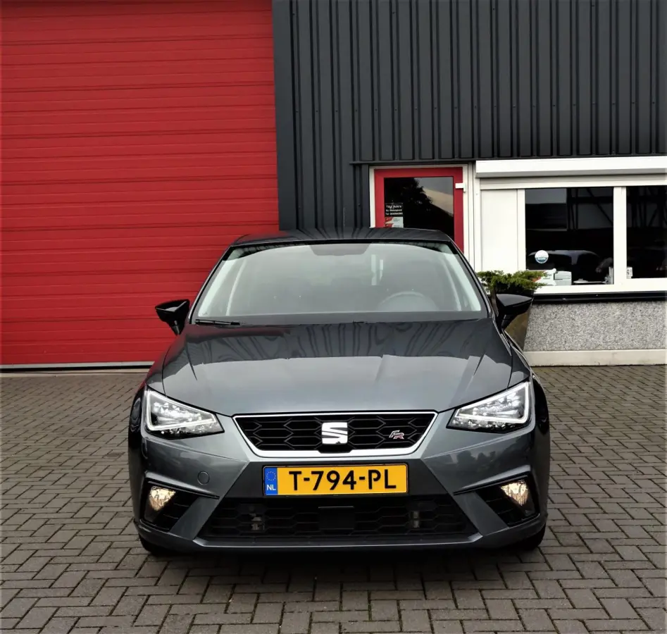 1.0 TSI FR Business ,FACELIFT,Navi,Cruise
