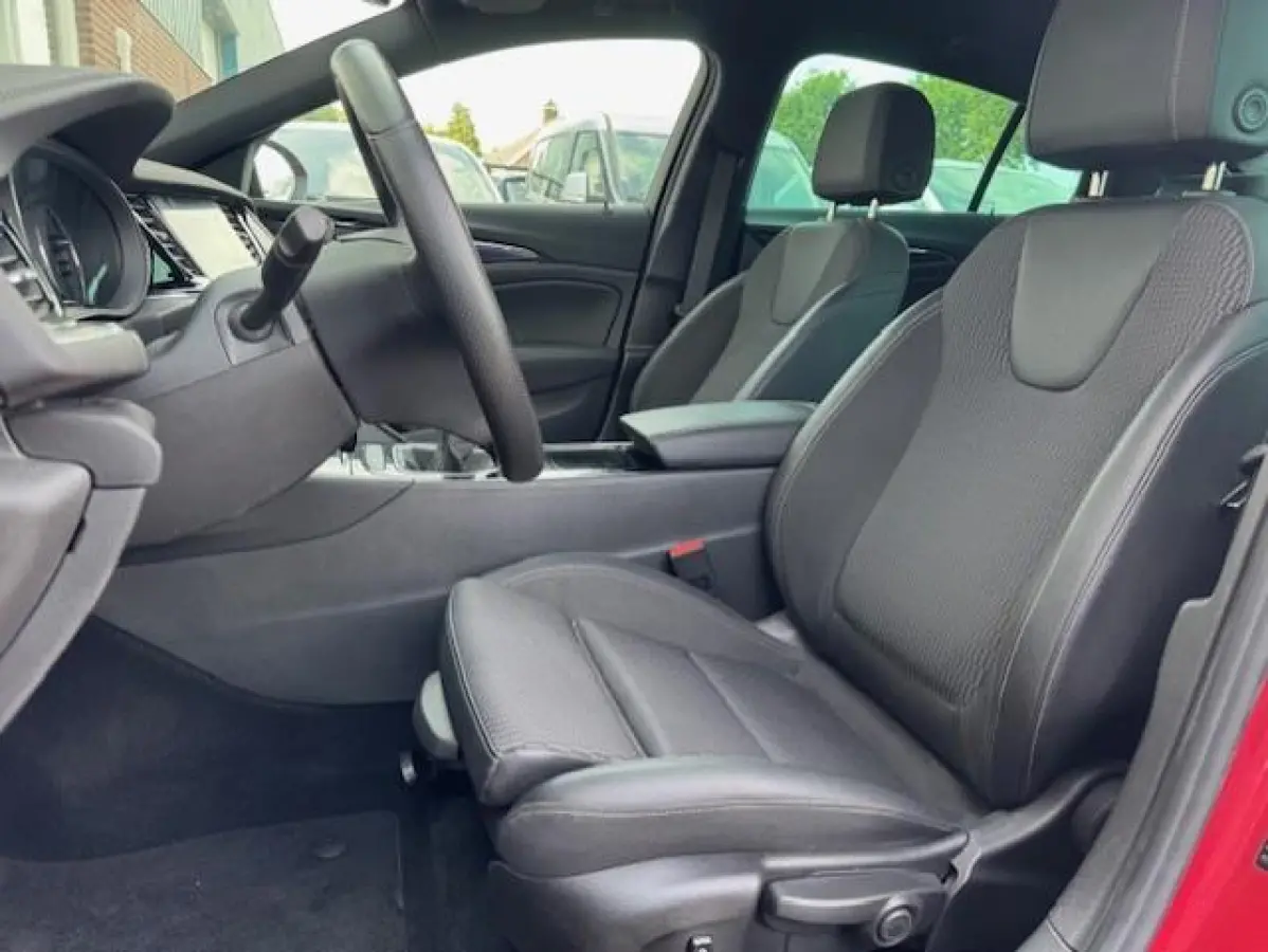 1.5 CDTI Business - LED - Carplay