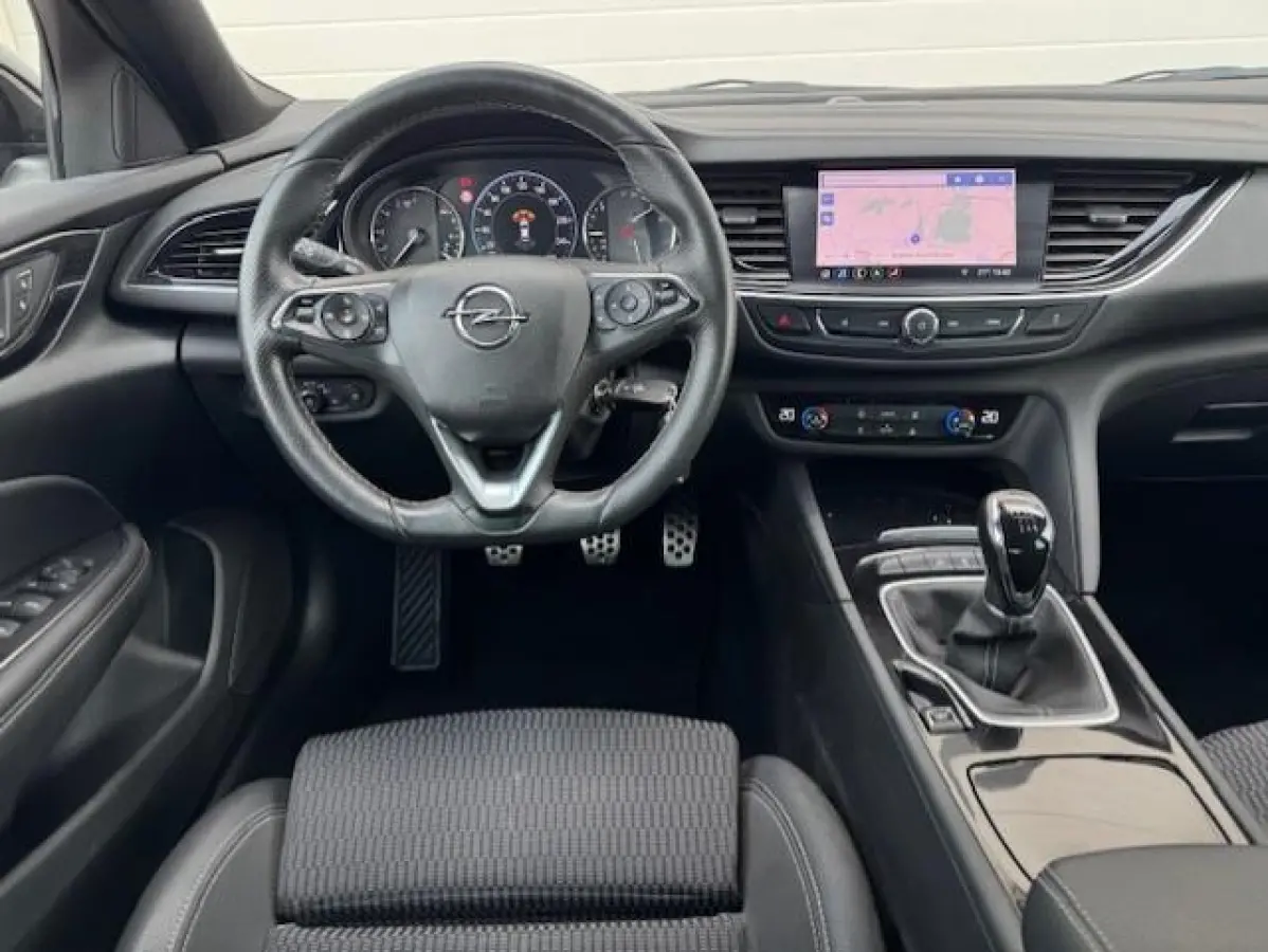 1.5 CDTI Business - LED - Carplay