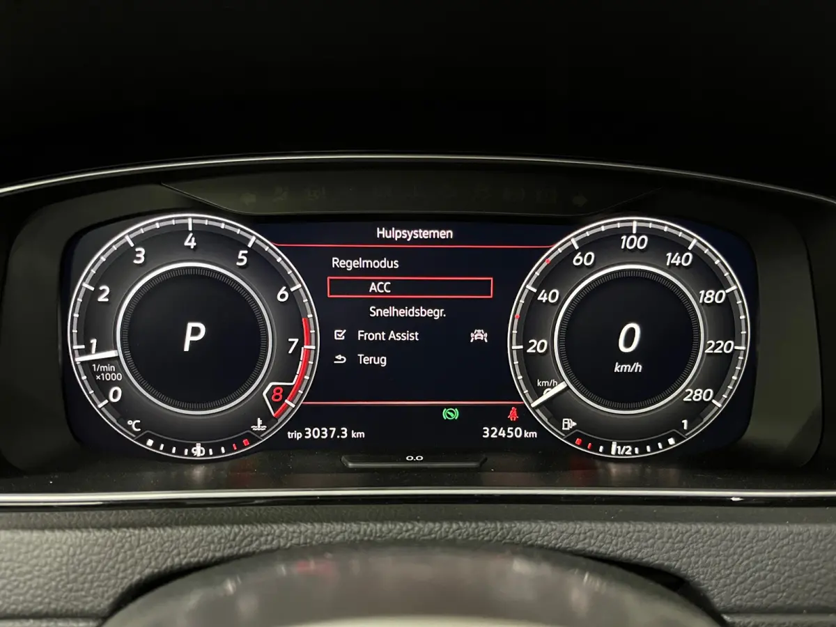 2.0 TSI GTI TCR / DCC / Akrapovic / 1ste eigenaar