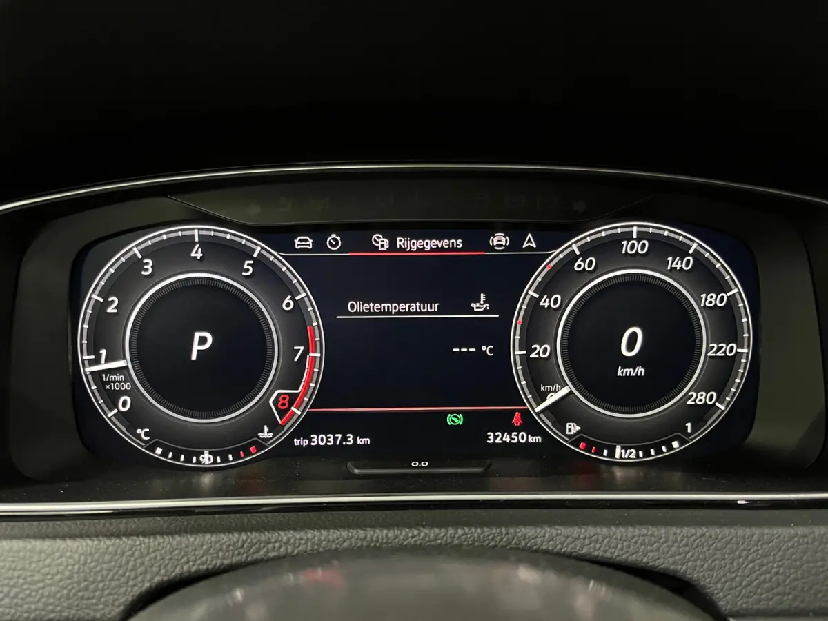 2.0 TSI GTI TCR / DCC / Akrapovic / 1ste eigenaar