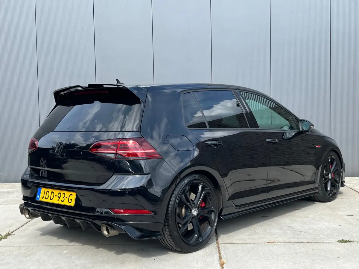 2.0 TSI GTI TCR / DCC / Akrapovic / 1ste eigenaar