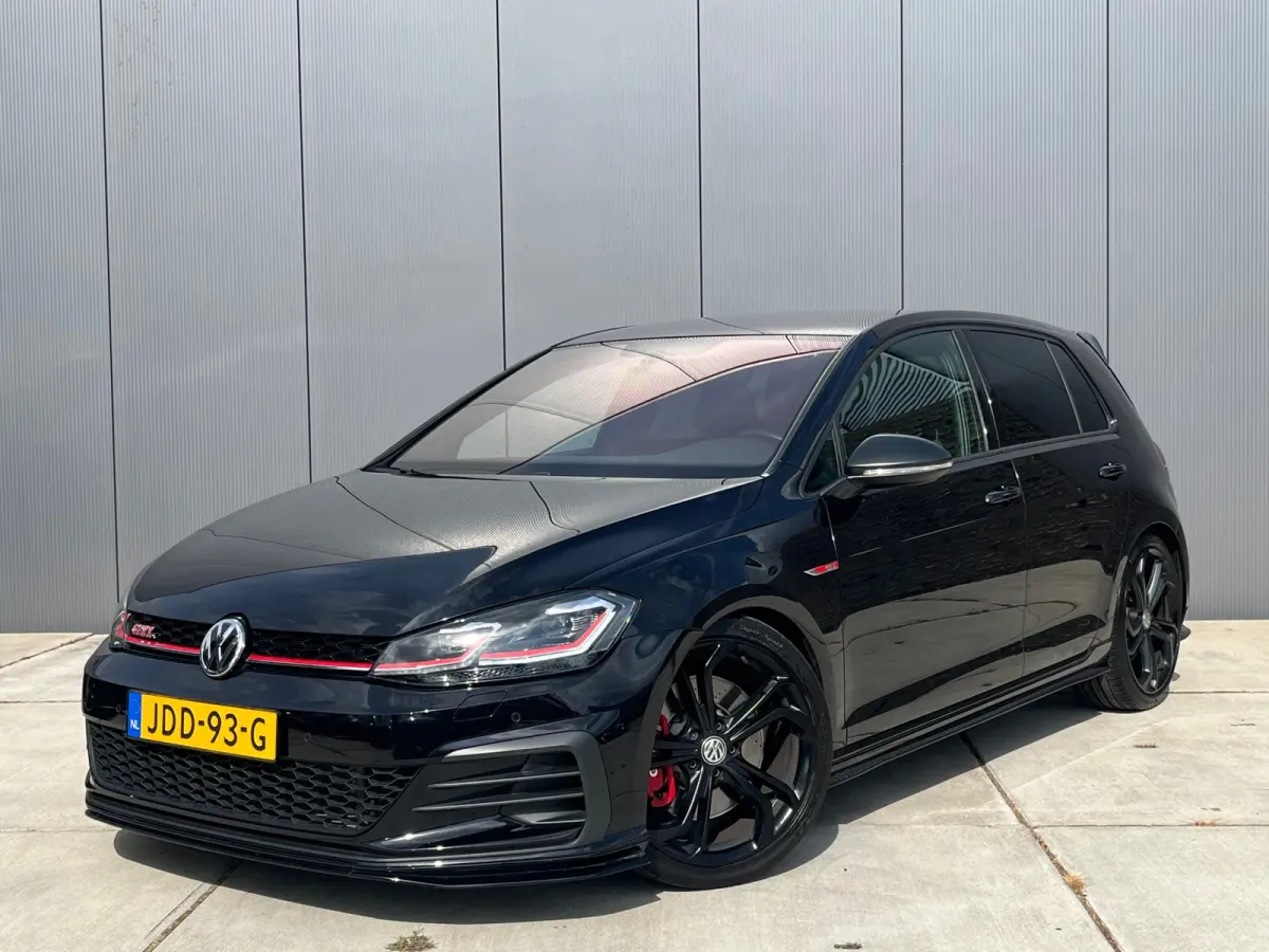 2.0 TSI GTI TCR / DCC / Akrapovic / 1ste eigenaar