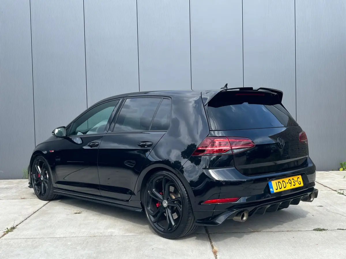 2.0 TSI GTI TCR / DCC / Akrapovic / 1ste eigenaar