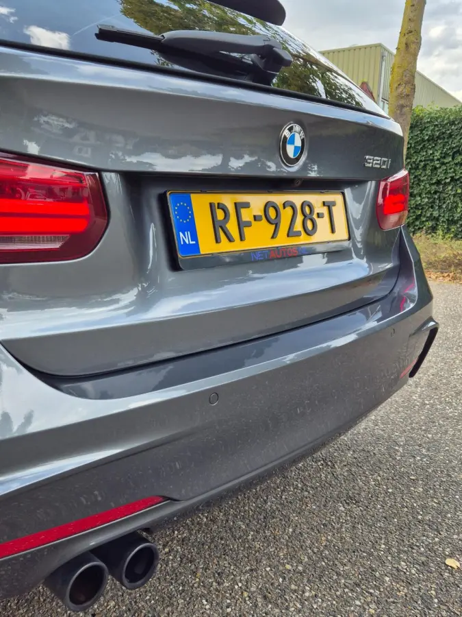 M Sport 1e EIG 100% Dealer Pano Cam Apple CarPlay Touring LED 19inch NL 320i High Executive