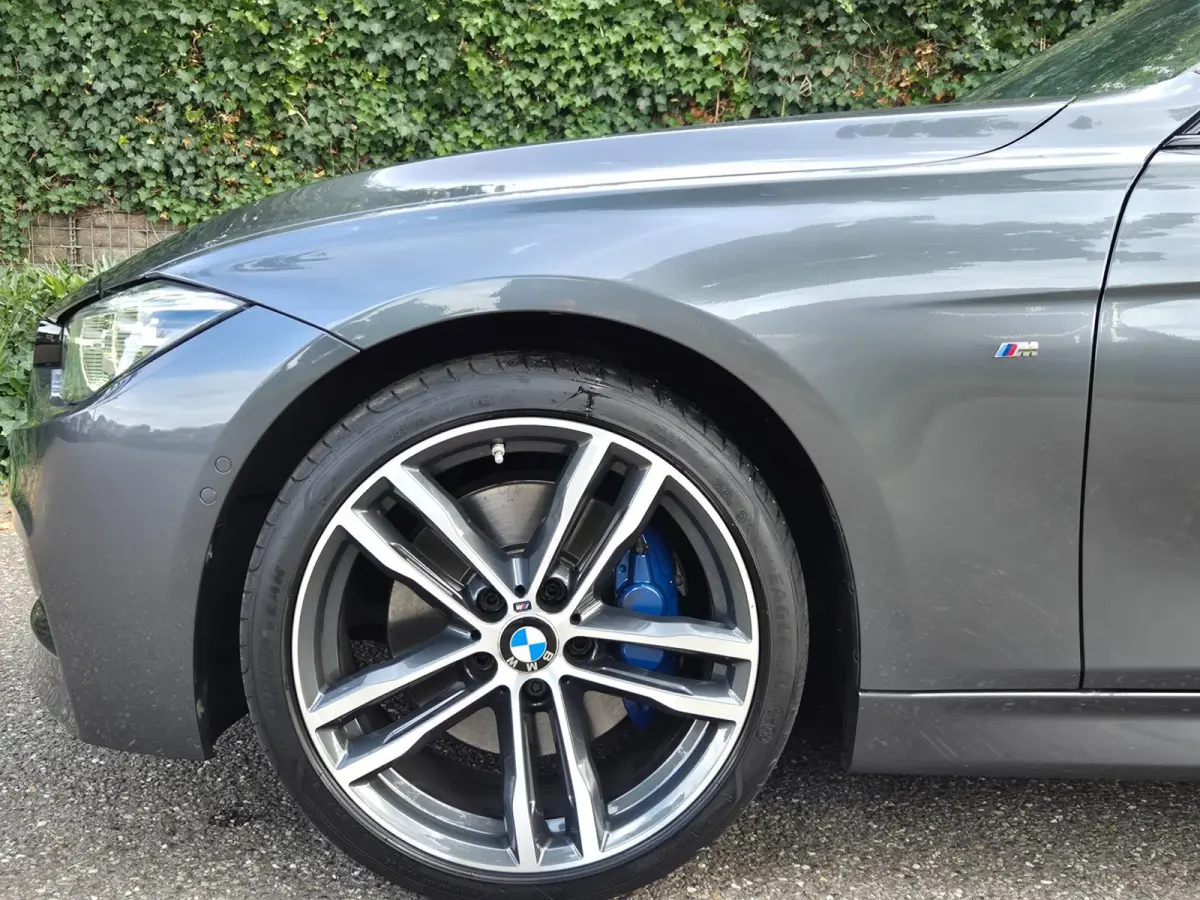 M Sport 1e EIG 100% Dealer Pano Cam Apple CarPlay Touring LED 19inch NL 320i High Executive