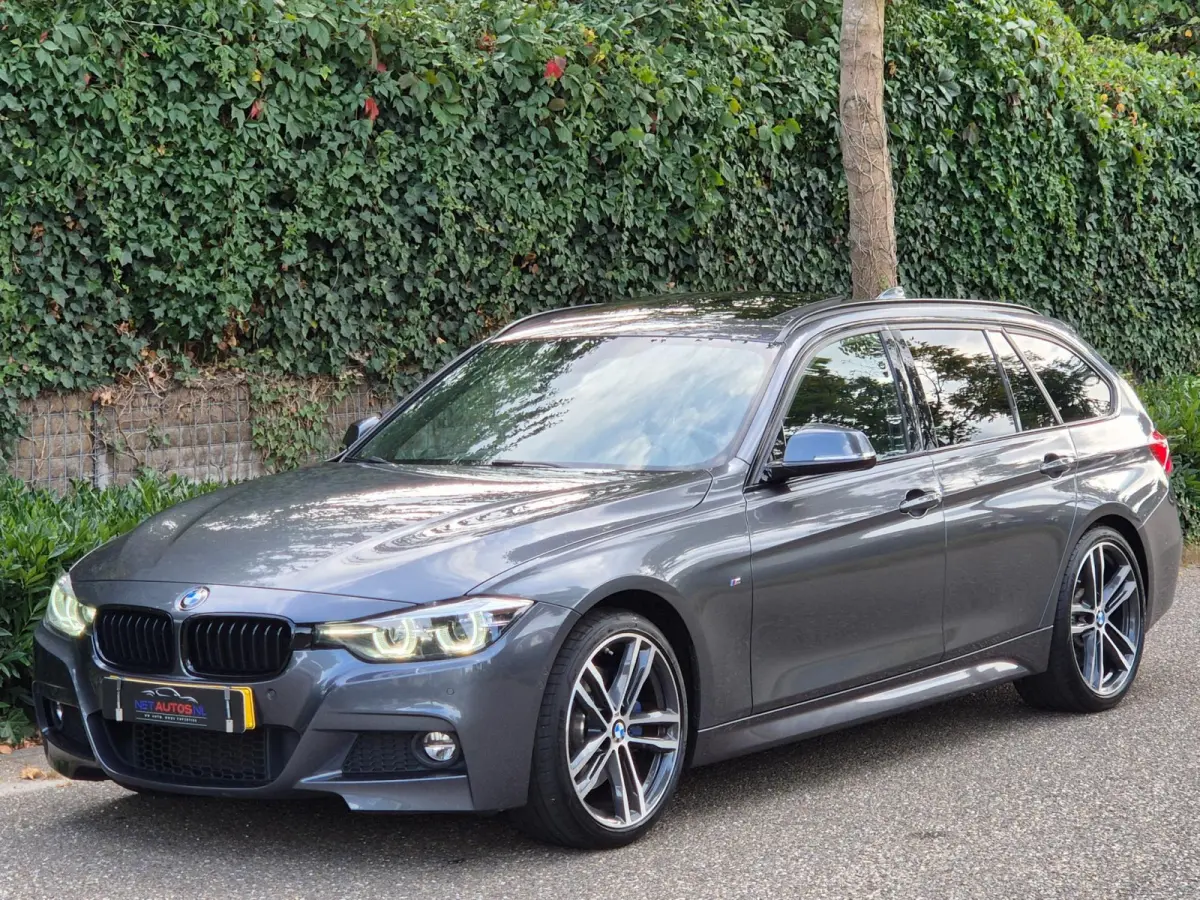 M Sport 1e EIG 100% Dealer Pano Cam Apple CarPlay Touring LED 19inch NL 320i High Executive