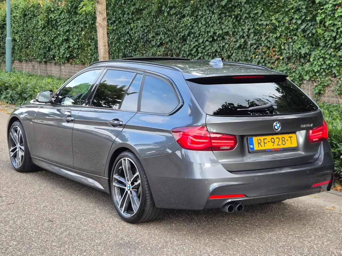 M Sport 1e EIG 100% Dealer Pano Cam Apple CarPlay Touring LED 19inch NL 320i High Executive