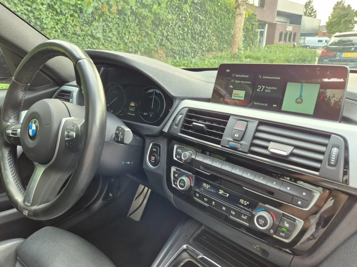 M Sport 1e EIG 100% Dealer Pano Cam Apple CarPlay Touring LED 19inch NL 320i High Executive