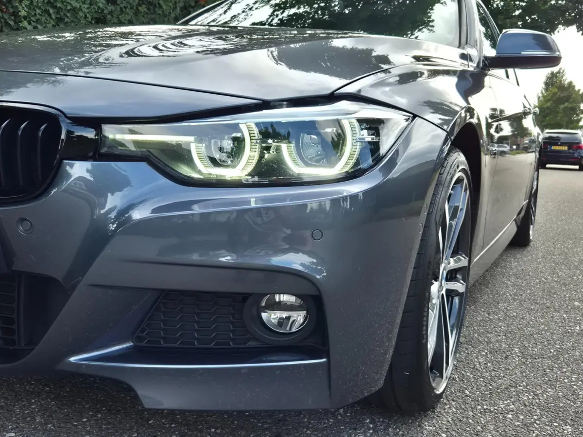 M Sport 1e EIG 100% Dealer Pano Cam Apple CarPlay Touring LED 19inch NL 320i High Executive
