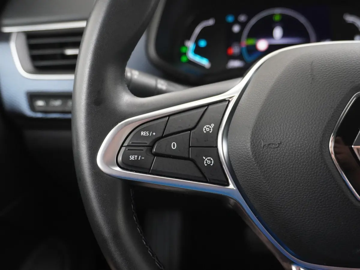 1.6 E-Tech Hybrid 145 Evolution