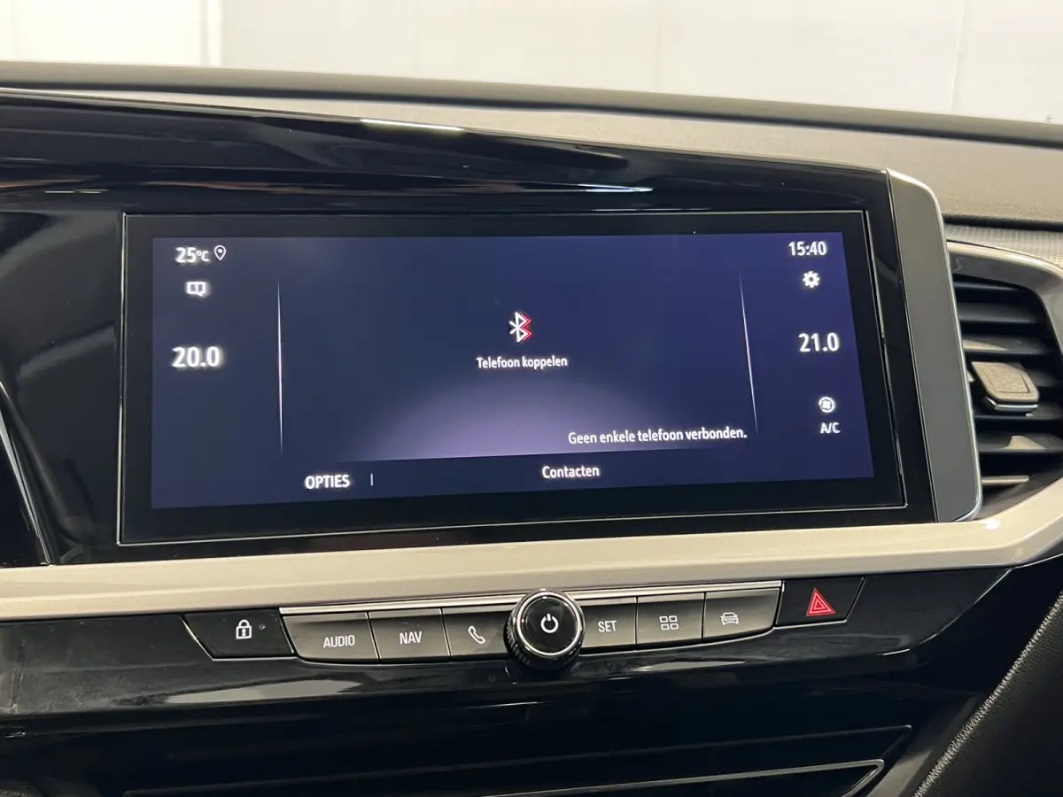 1.2 Turbo GS Line | Navigatie/Android/Apple Carplay | LM Velgen 18" | Achteruitrijcamera | Cruise Control | DAB | Airco |