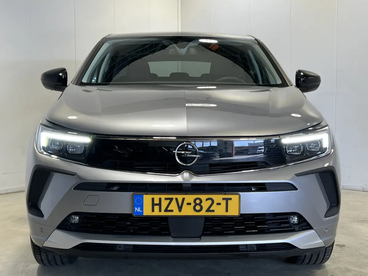 1.2 Turbo GS Line | Navigatie/Android/Apple Carplay | LM Velgen 18" | Achteruitrijcamera | Cruise Control | DAB | Airco |