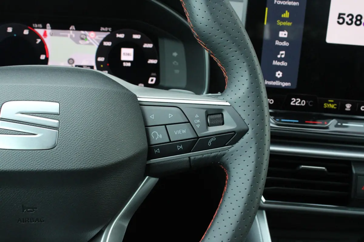 1.5 TSI e-Hybrid 204pk FR PHEV First Edition | 18" Velgen | Dodehoek Detectie | Adaptive Cruise