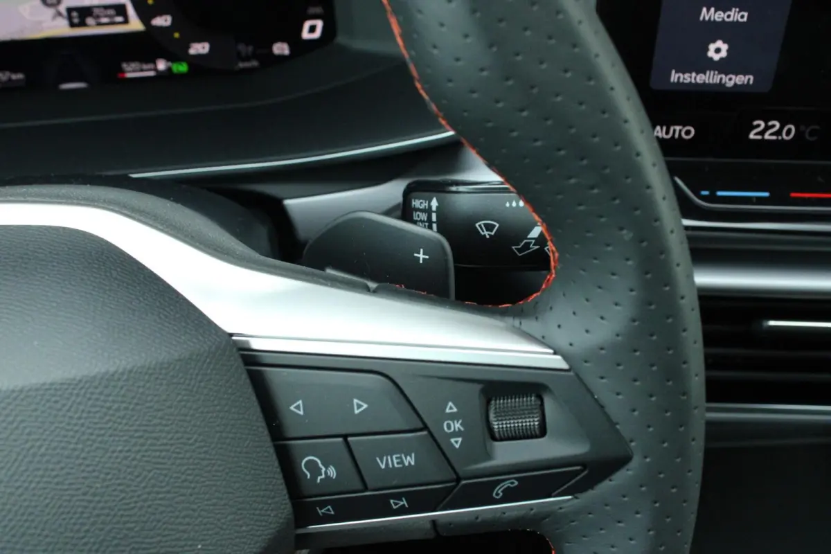 1.5 TSI e-Hybrid 204pk FR PHEV First Edition | 18" Velgen | Dodehoek Detectie | Adaptive Cruise