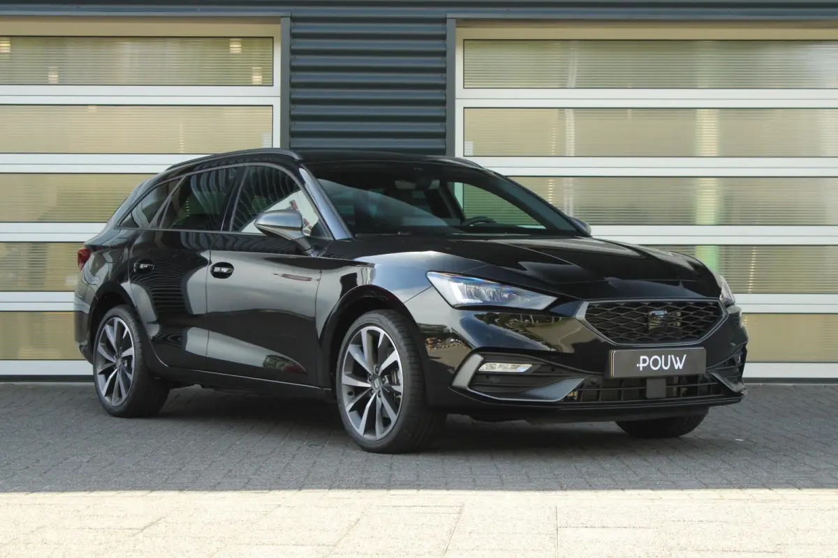 1.5 TSI e-Hybrid 204pk FR PHEV First Edition | 18" Velgen | Dodehoek Detectie | Adaptive Cruise