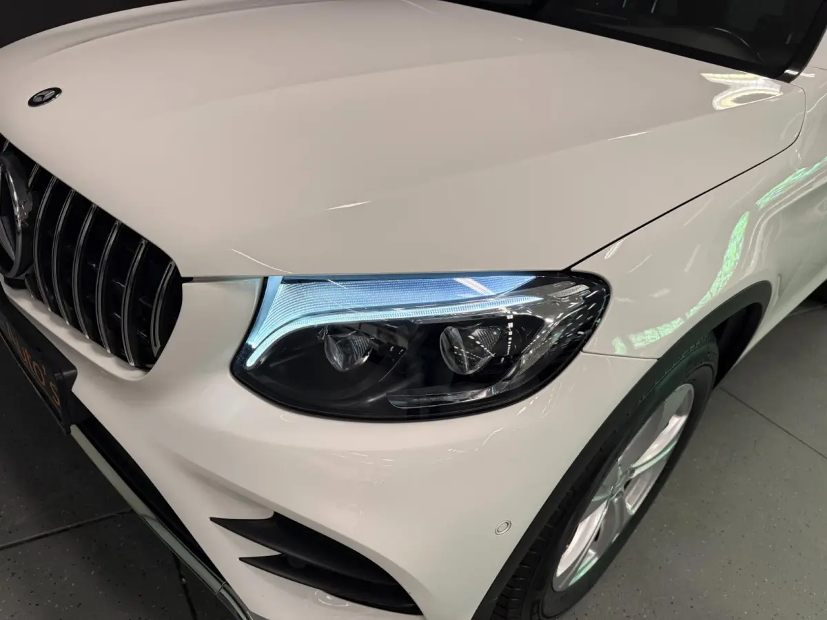 250 4MATIC AMG PANO/NAVI/LEDER/LED/CAM/ECC/PDC/CRUISE/STOEL-M///