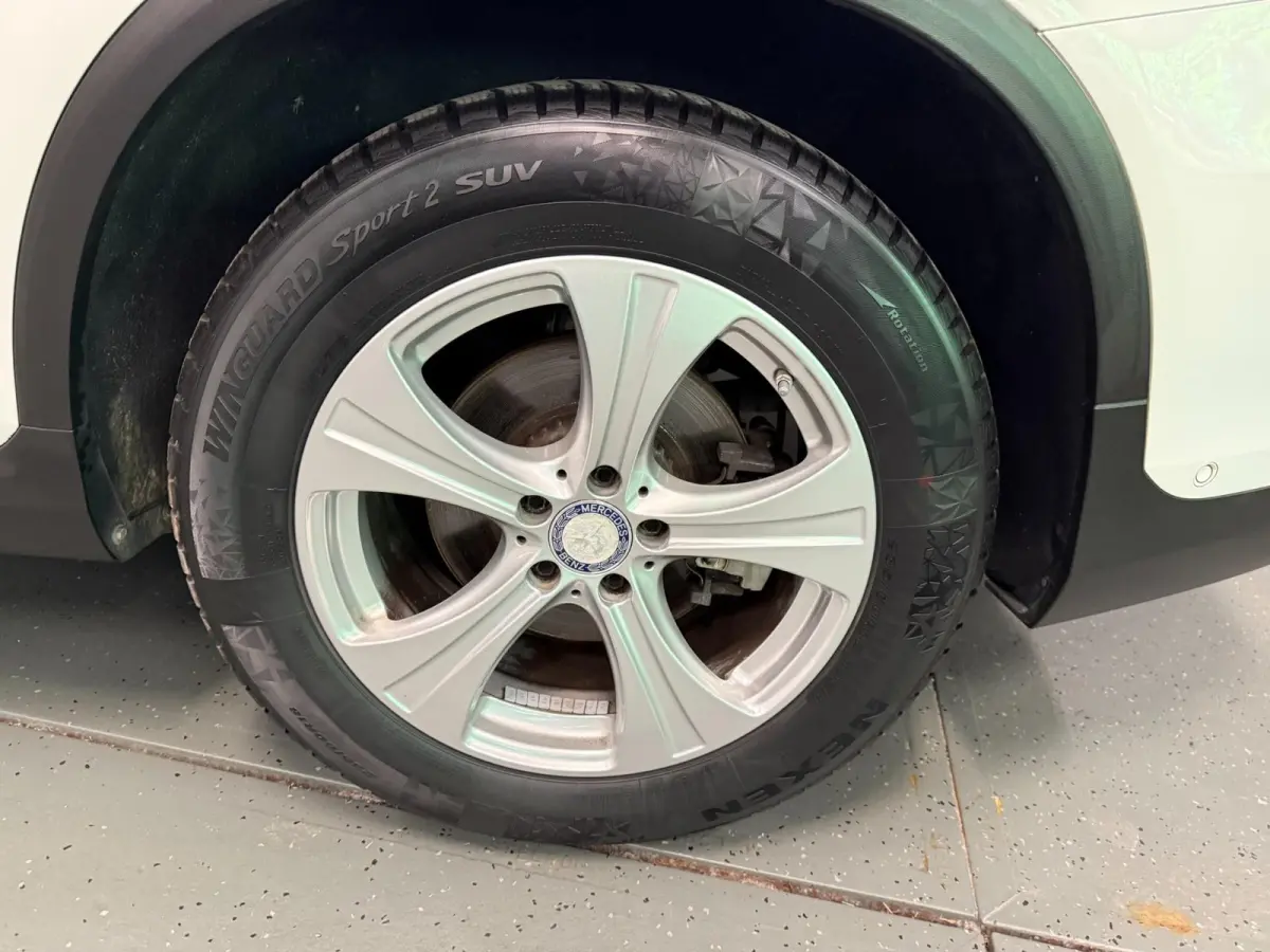 250 4MATIC AMG PANO/NAVI/LEDER/LED/CAM/ECC/PDC/CRUISE/STOEL-M///