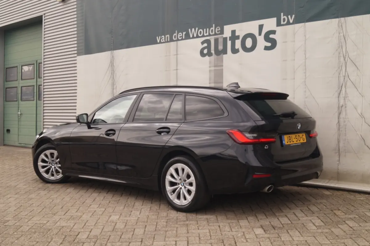 318d Automaat Executive -NAVI-ECC-
