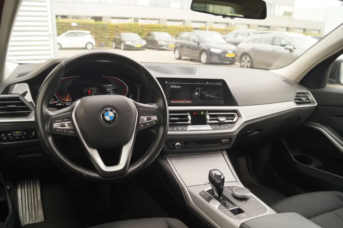 318d Automaat Executive -NAVI-ECC-