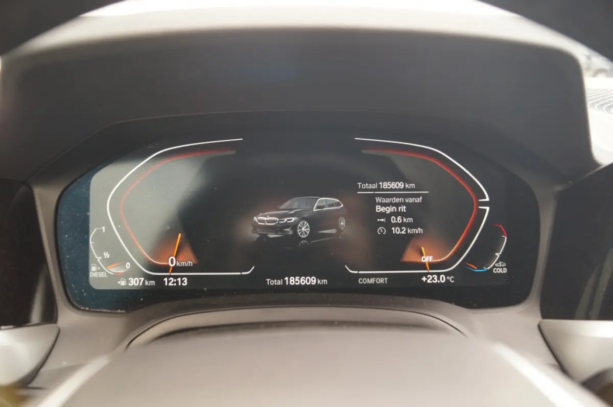 318d Automaat Executive -NAVI-ECC-