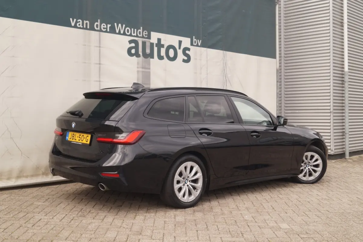 318d Automaat Executive -NAVI-ECC-