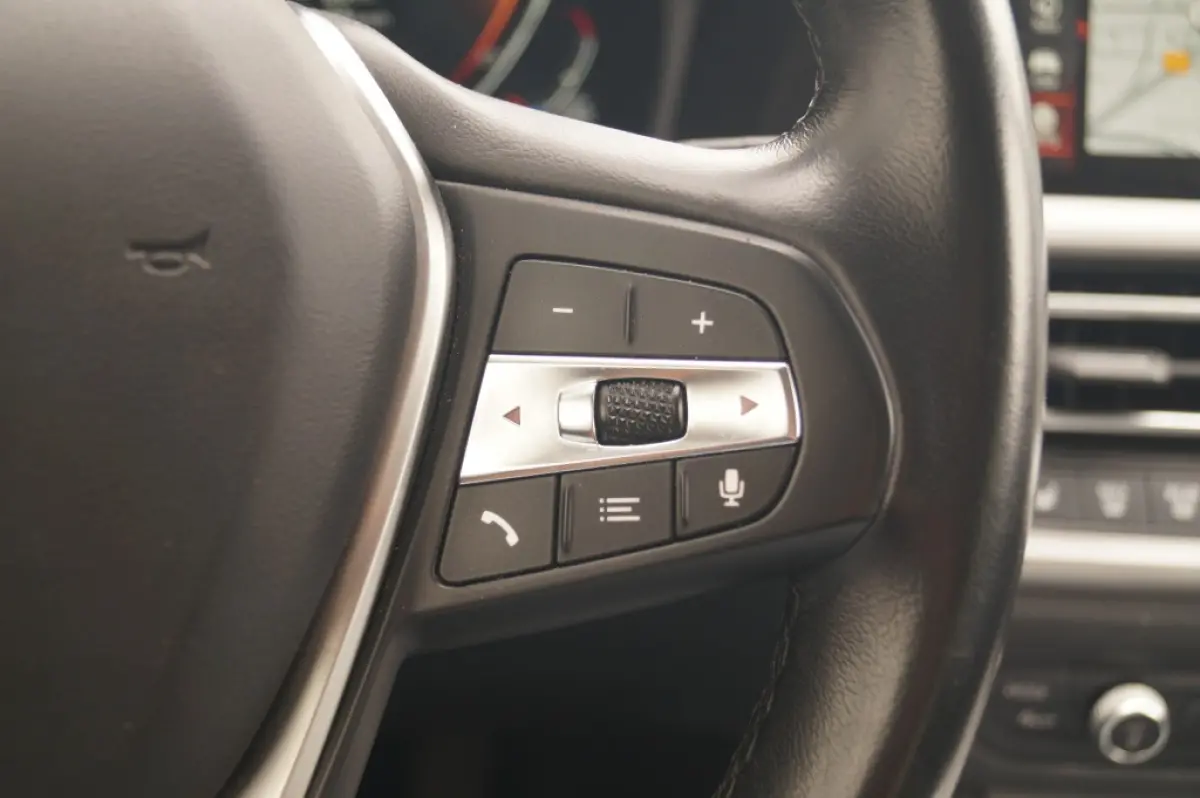 318d Automaat Executive -NAVI-ECC-