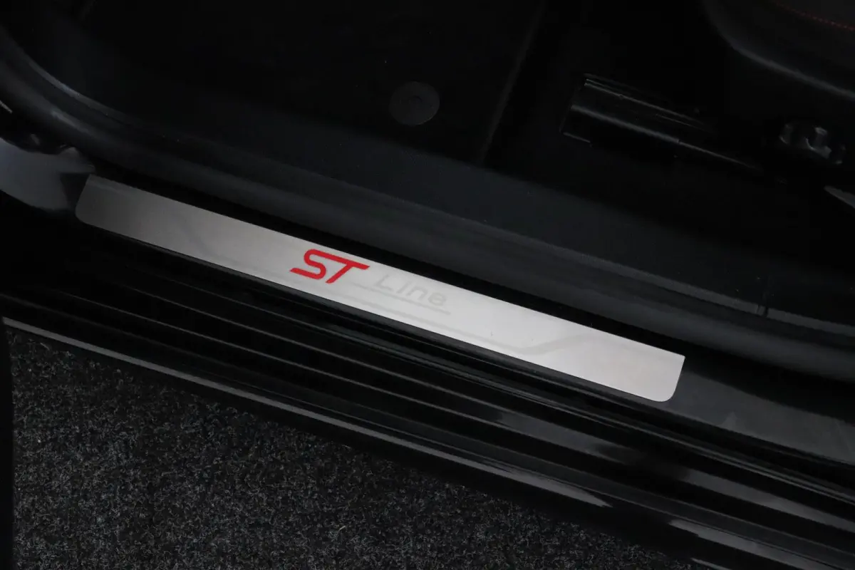 1.5 EcoBoost ST Line Business | B&O | Adap Cruise | Navigatie | CarPlay
