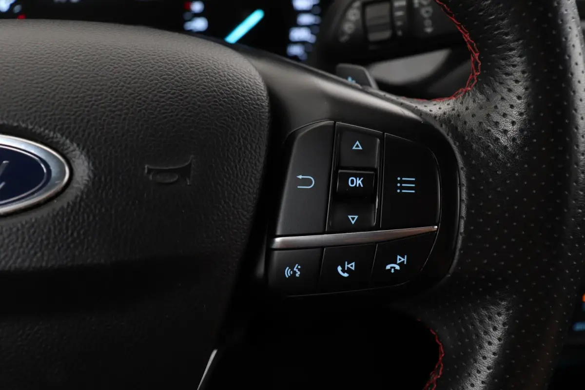 1.5 EcoBoost ST Line Business | B&O | Adap Cruise | Navigatie | CarPlay