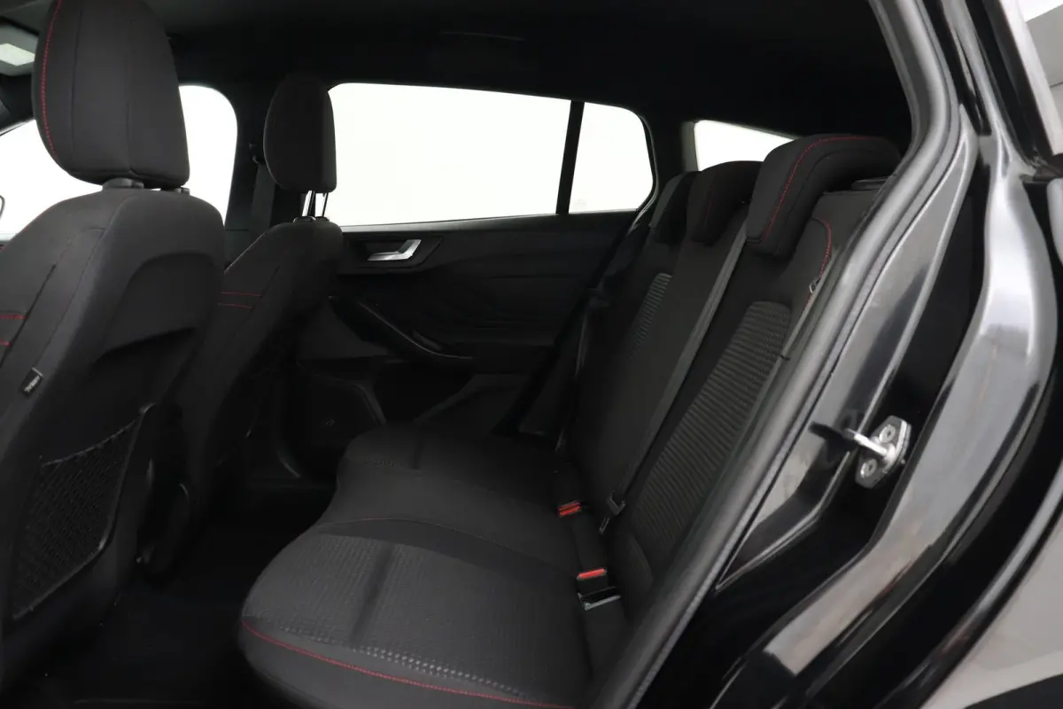 1.5 EcoBoost ST Line Business | B&O | Adap Cruise | Navigatie | CarPlay