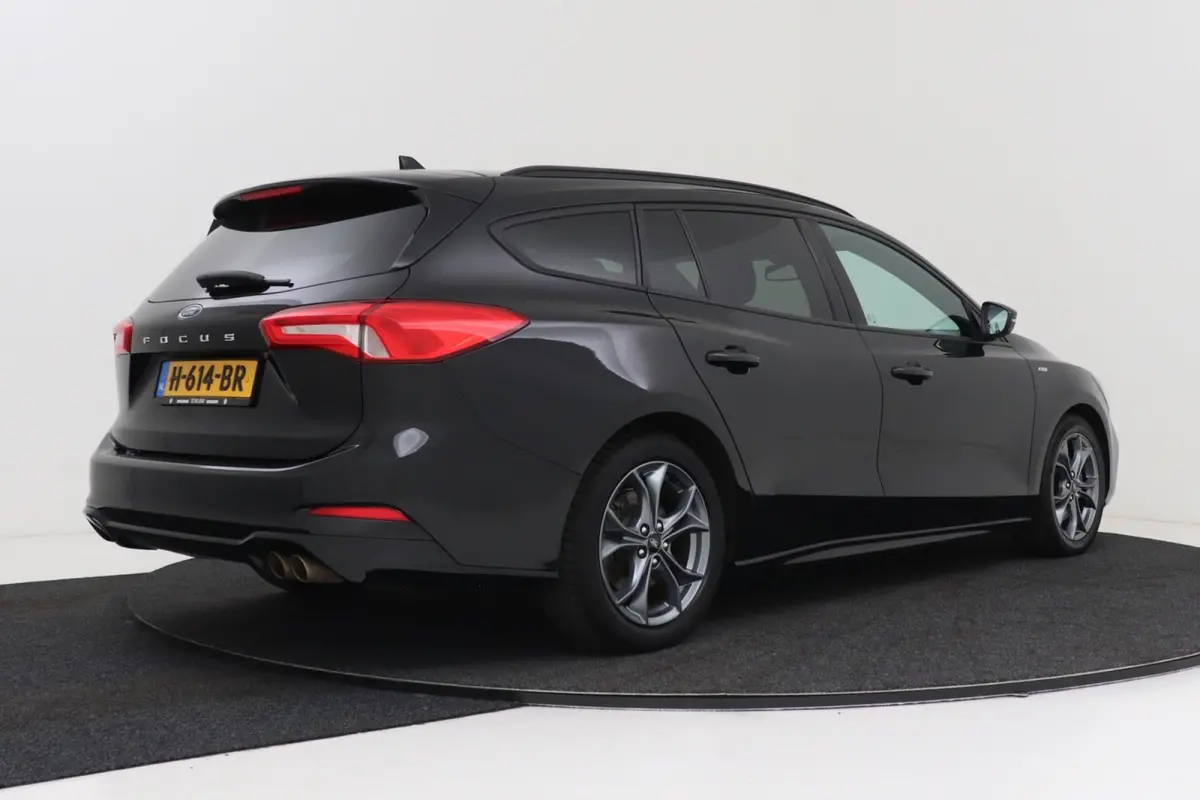 1.5 EcoBoost ST Line Business | B&O | Adap Cruise | Navigatie | CarPlay