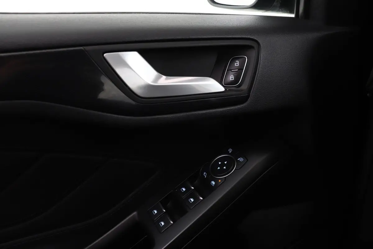 1.5 EcoBoost ST Line Business | B&O | Adap Cruise | Navigatie | CarPlay