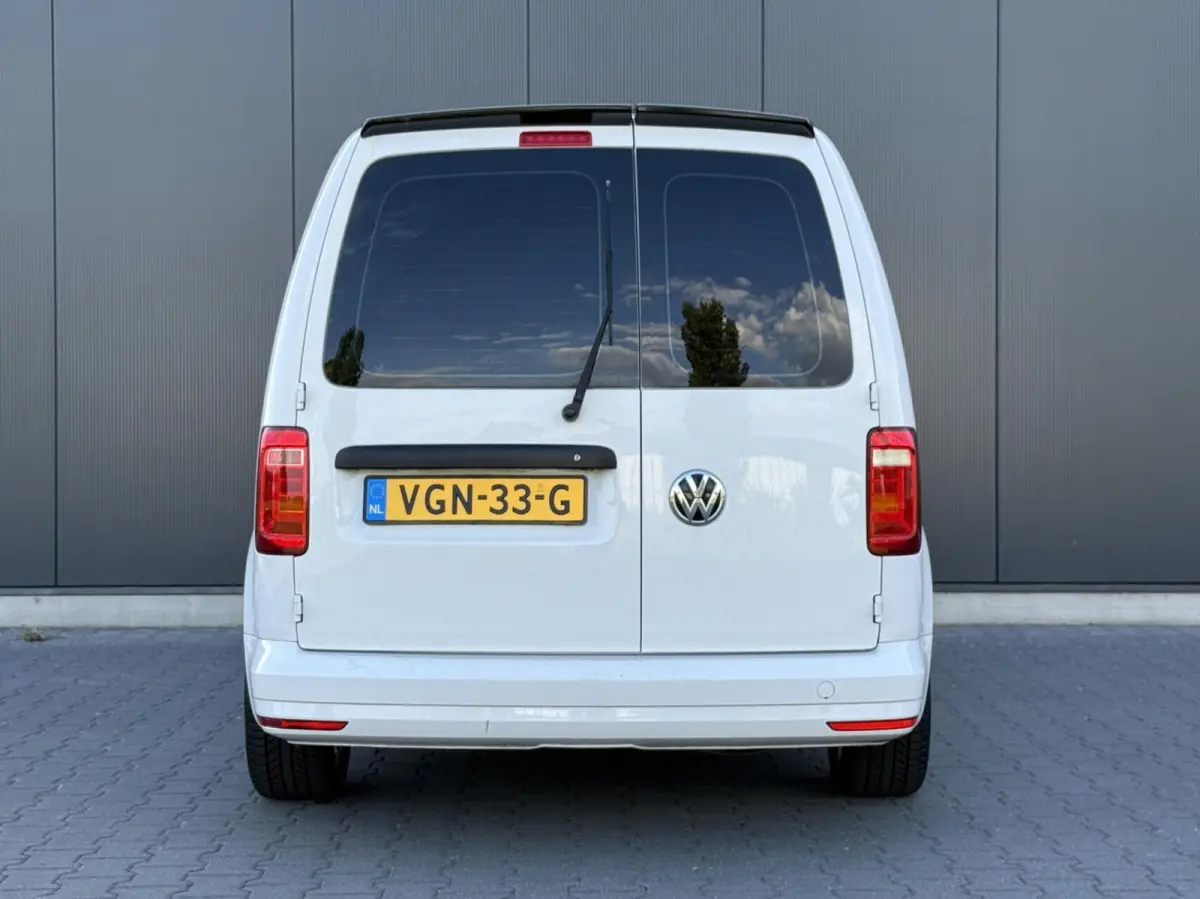 Bestel 2.0 TDI L1H1 Splitter - 18 Inch - Verlaagd.