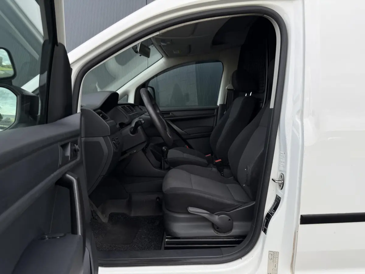 Bestel 2.0 TDI L1H1 Splitter - 18 Inch - Verlaagd.
