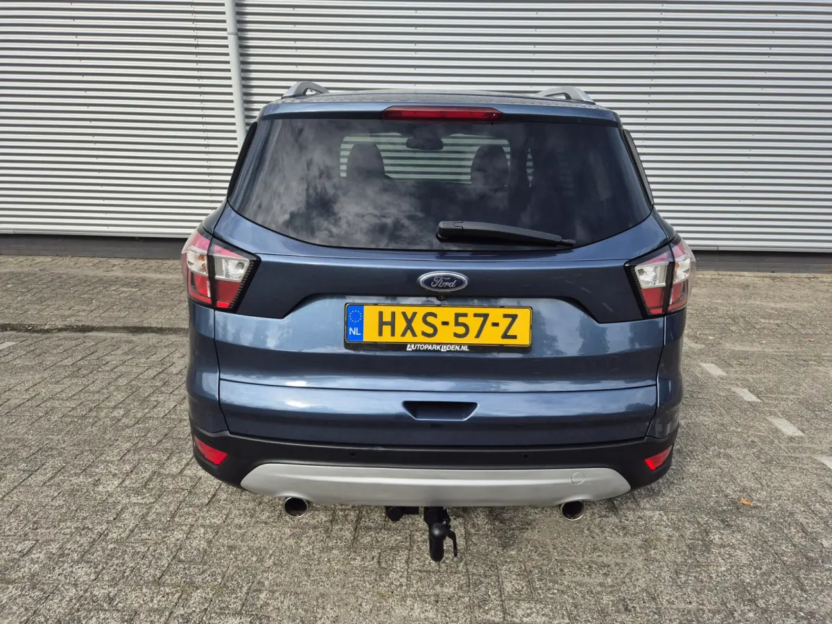 1.5 EcoBoost Titanium ,airco,cruise,applecarplay/android,navigatie/camera,parkeersensoren,trekhaak,