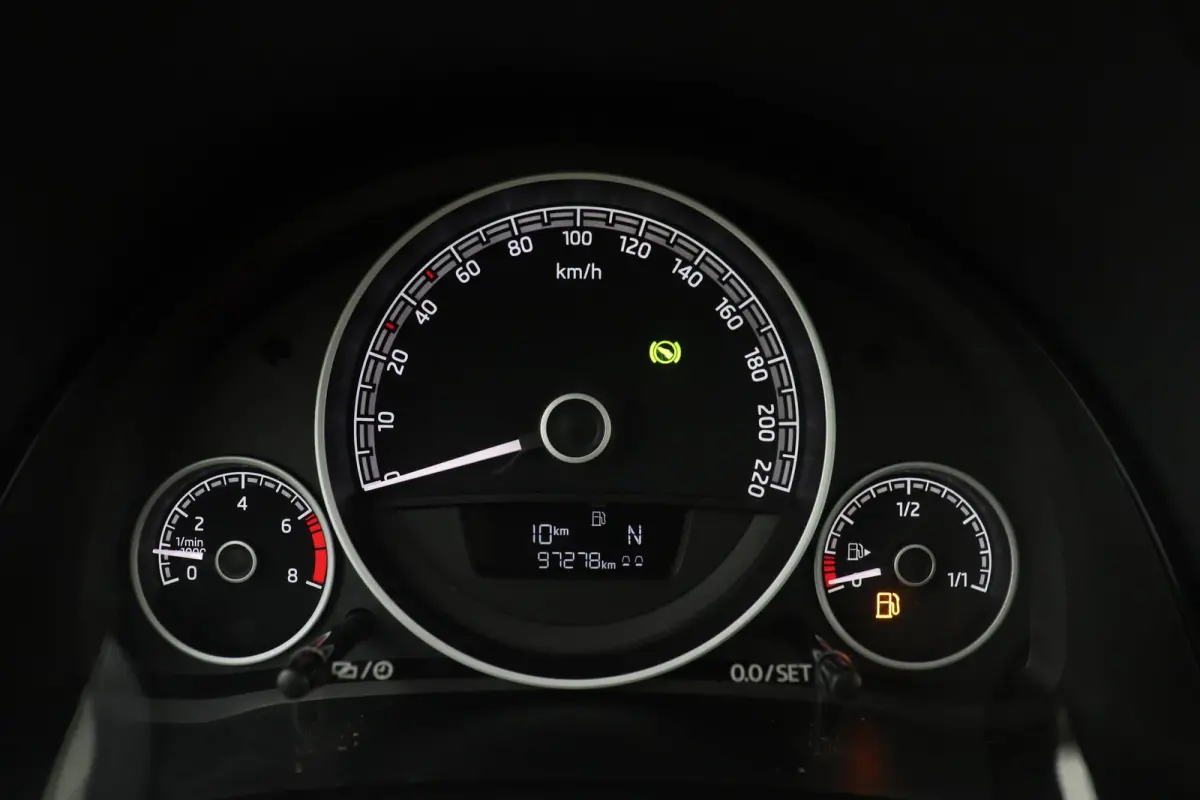 1.0 Gr tech Style | Panoramadak | Airco | Automaat | Parkeersensoren |